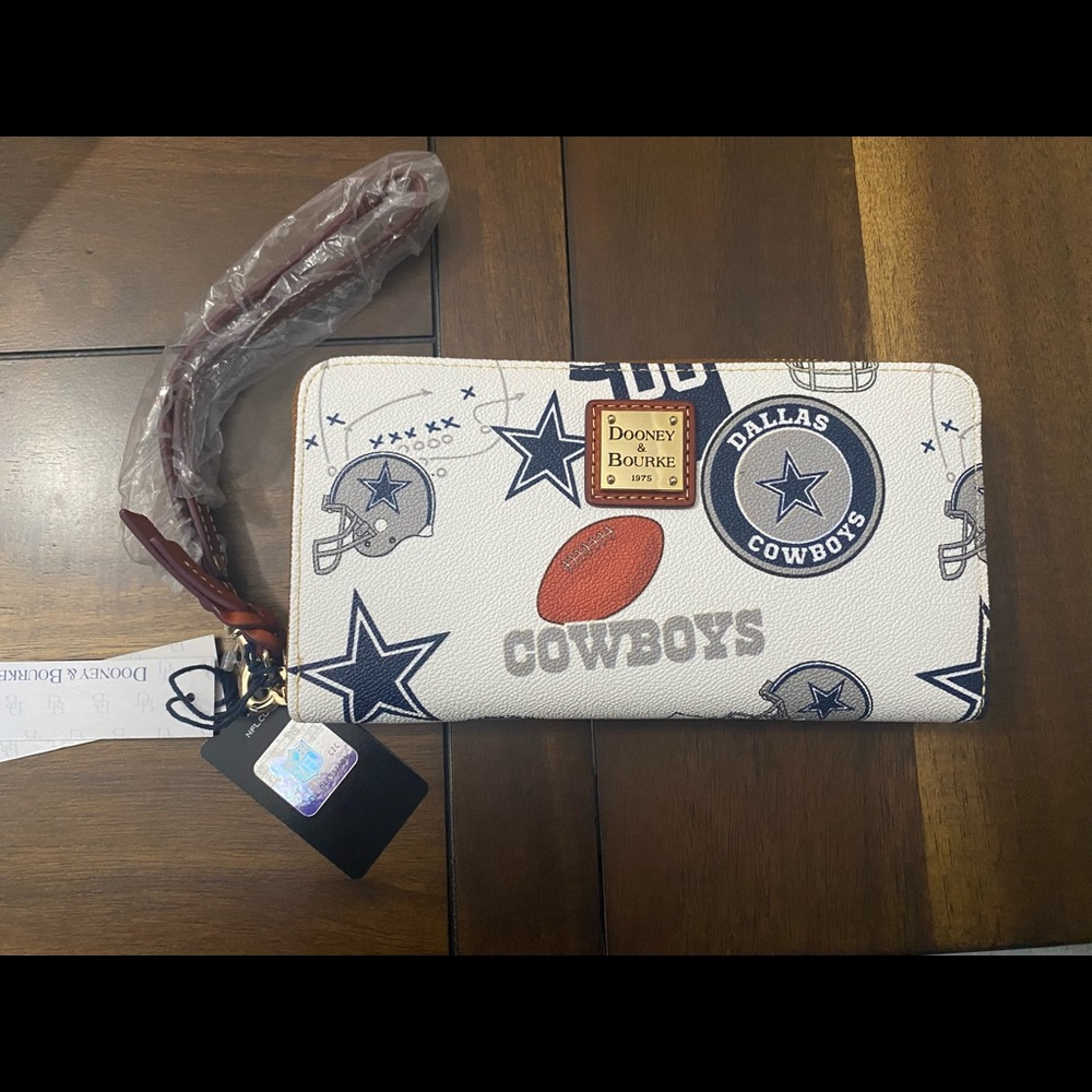 NWT Dallas Cowboys Dooney & Bourke